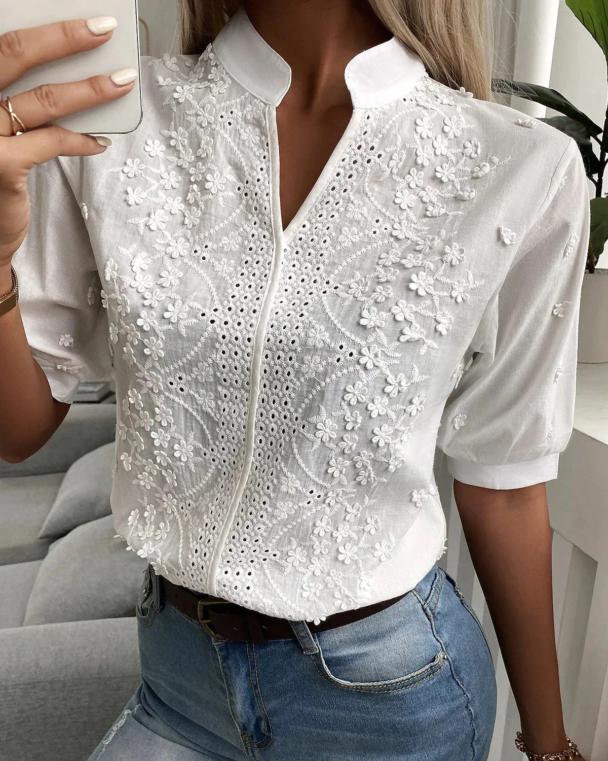 TastyHottie - WHITE EMBROIDERED EYELET BLOUSE